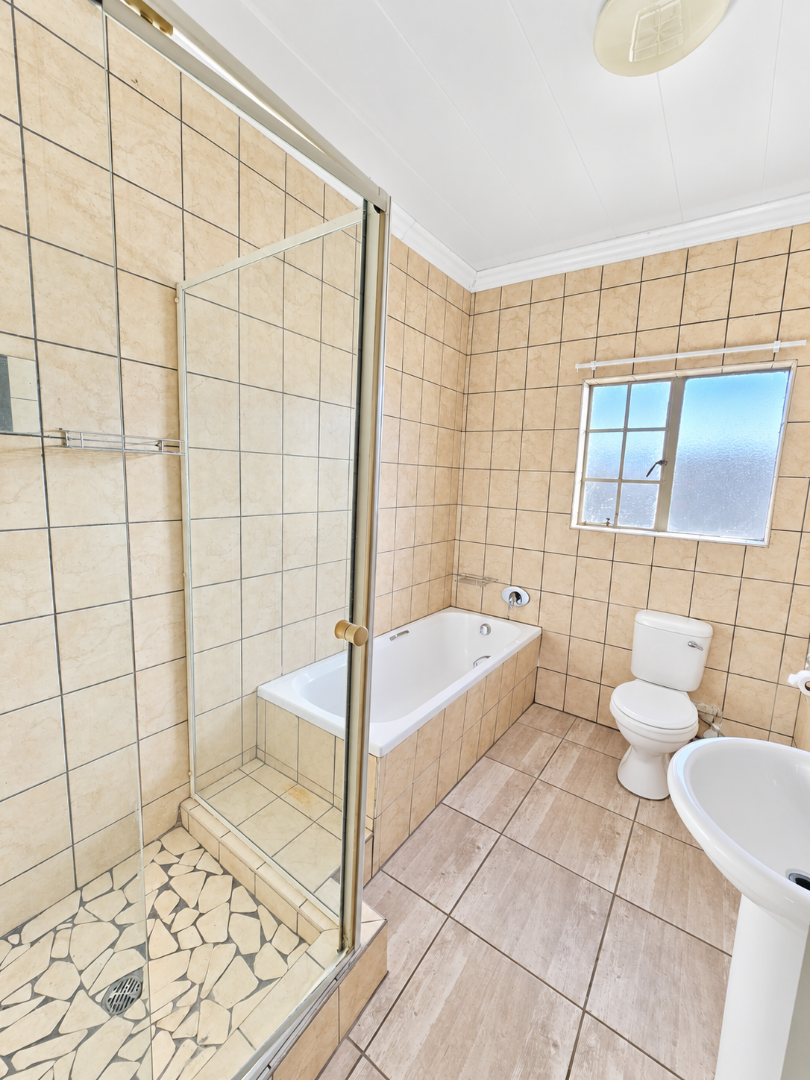 2 Bedroom Property for Sale in Flamwood North West
